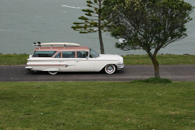 1960 Nomad white-copper Kiwinomad 3.jpg